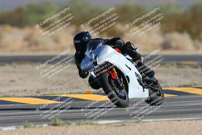 media/Oct-06-2024-Race Pace (Sun) [[d7d39ec7ad]]/6-Turn 5 (840am)/